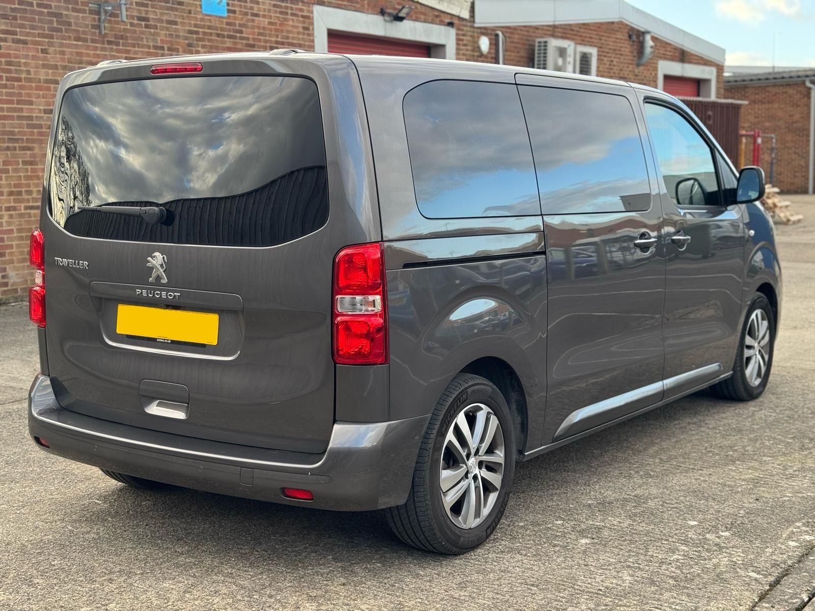 Used Peugeot Traveller